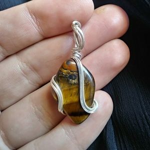Simply Elegant pendant